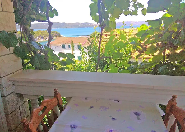 Vila Radic - Affordable Stay By The Beach